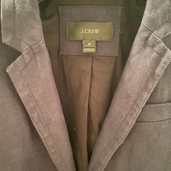 navy blue J.Crew structured blazer. Size 2P - Picture 4 of 4